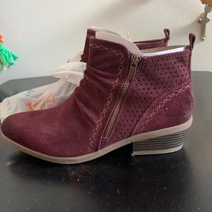 NWOB Earth Origin Booties